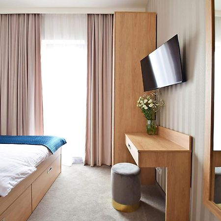 Ivy Healthy Stay Констанцін-Єзьорна Екстер'єр фото