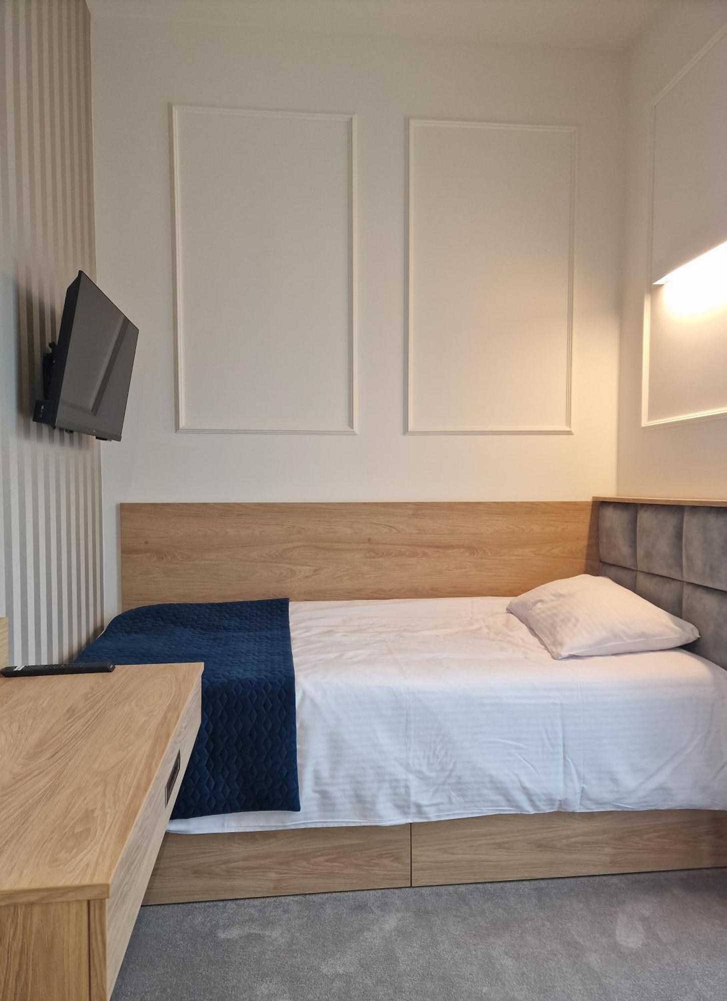 Ivy Healthy Stay Констанцін-Єзьорна Екстер'єр фото