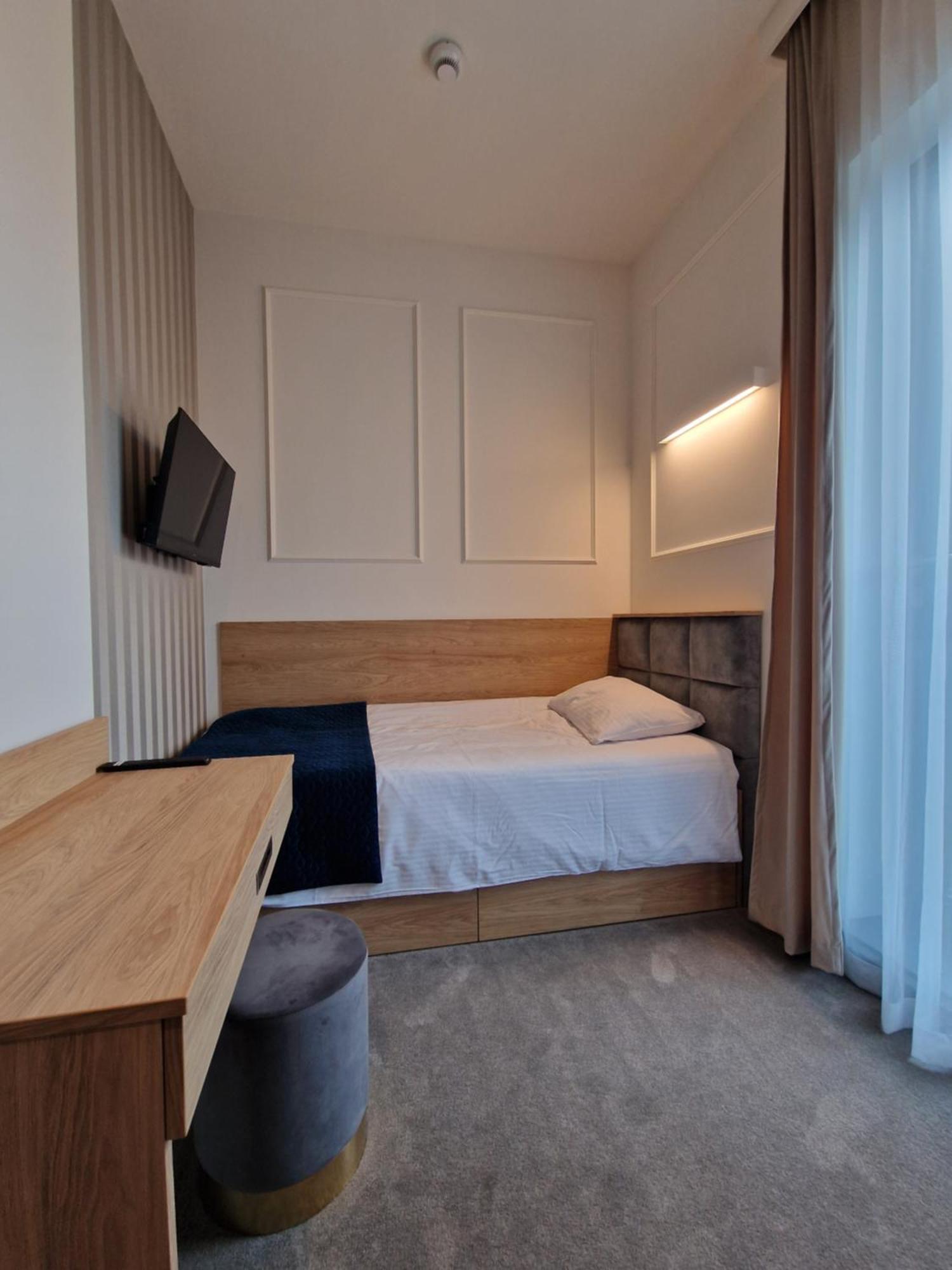 Ivy Healthy Stay Констанцін-Єзьорна Екстер'єр фото
