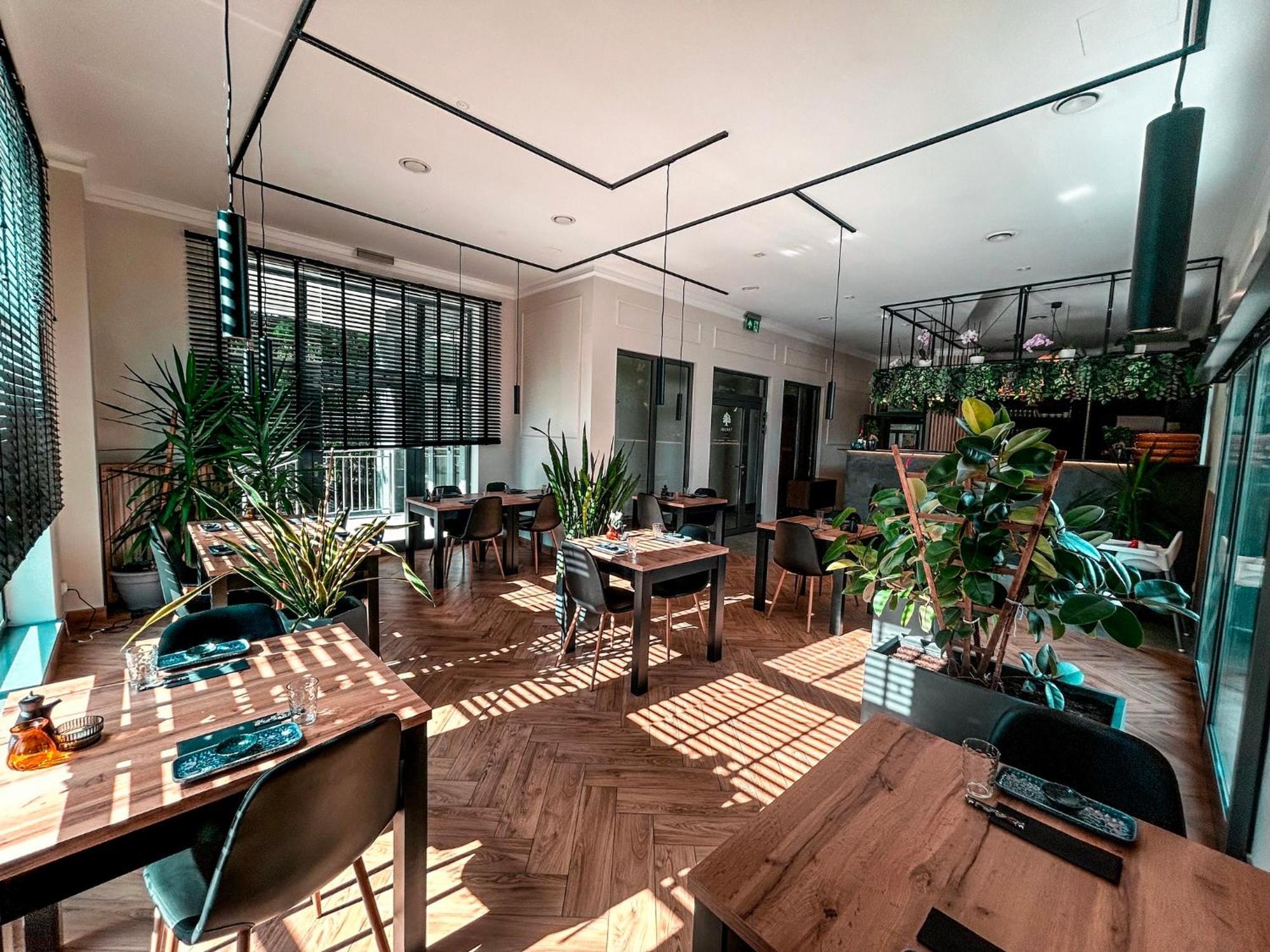 Ivy Healthy Stay Констанцін-Єзьорна Екстер'єр фото