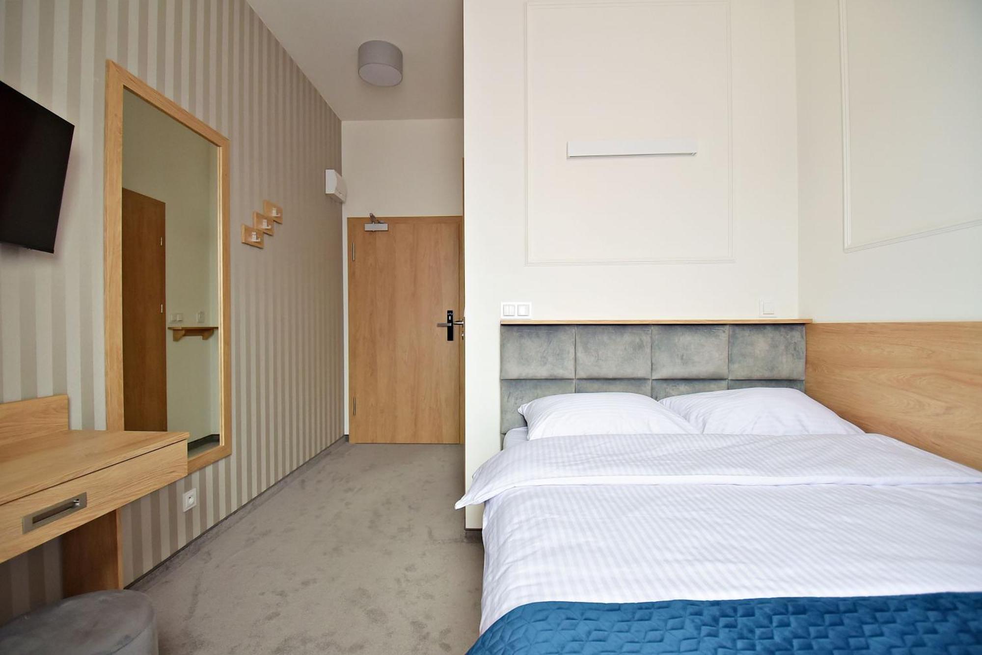 Ivy Healthy Stay Констанцін-Єзьорна Екстер'єр фото